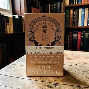Tolkien Hobbit & LOTR Box Set Del Rey – Preowned, Box Wear, One has Page Damage